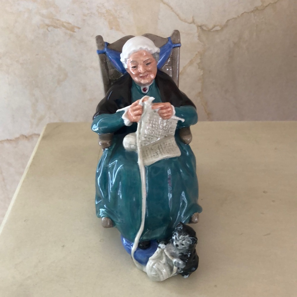 Vintage collectible Royal Doulton Twilight figurine